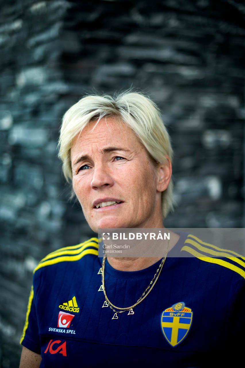 Sveriges assisterande förbundskapten Lilie Persson blir