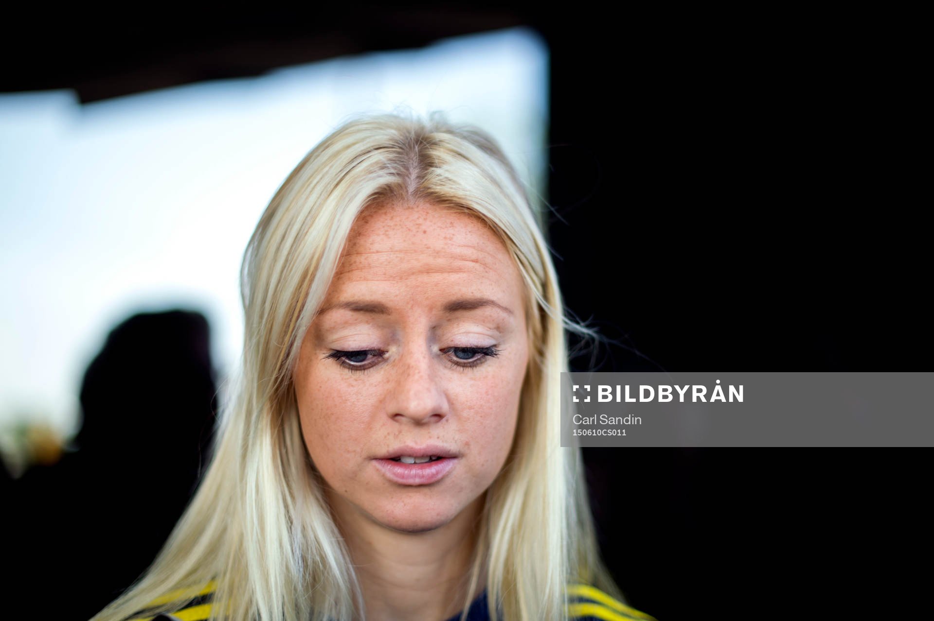 Sveriges Amanda Ilestedt blir intervjuad