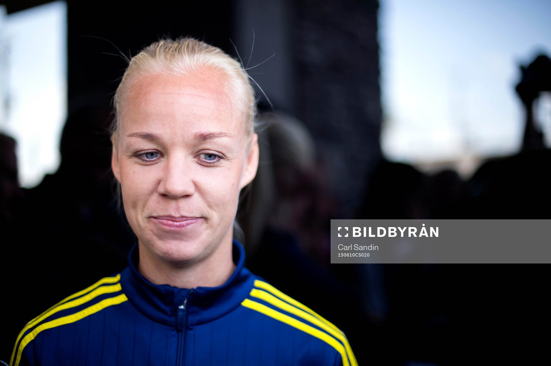 Sveriges Caroline Seger blir intervjuad