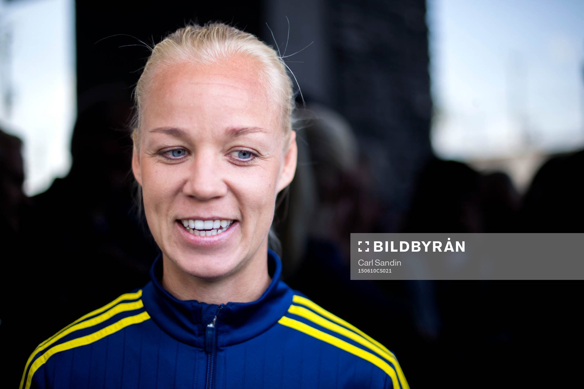 Sveriges Caroline Seger blir intervjuad