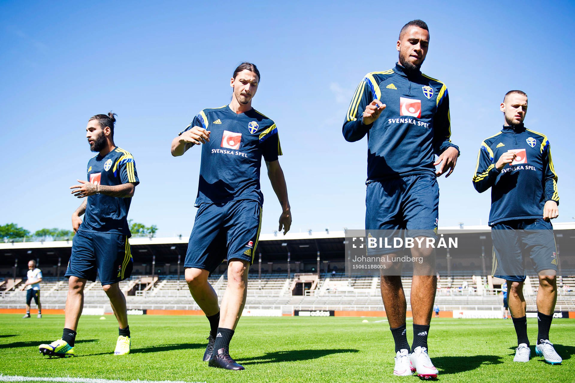 Sveriges Jimmu Durmaz, Zlatan Ibrahimovic, Isaac Kiese