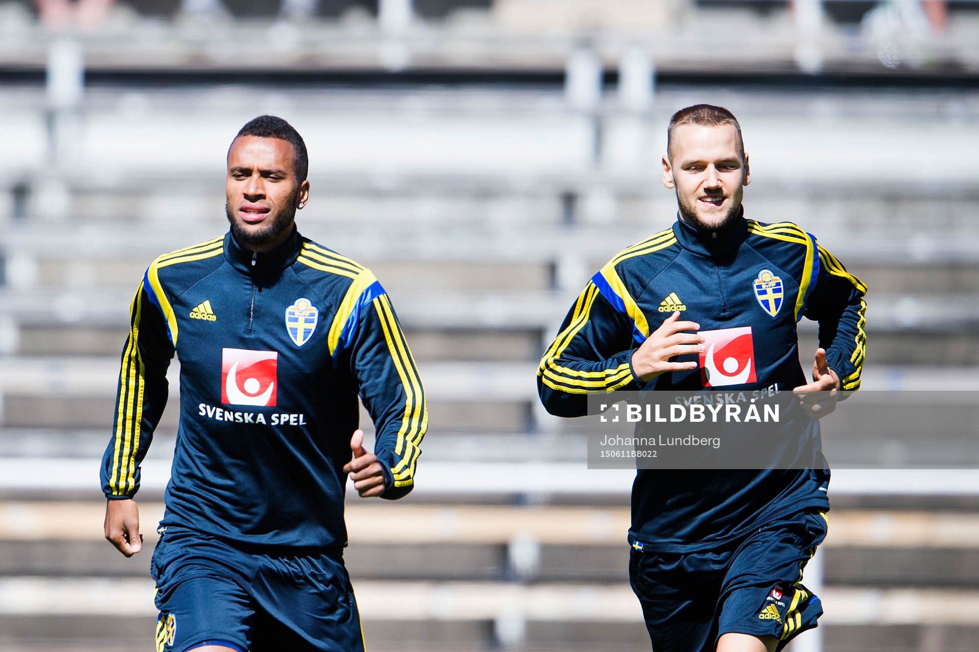 Sveriges Isaac Kiese Thelin och Alexander Milosevic