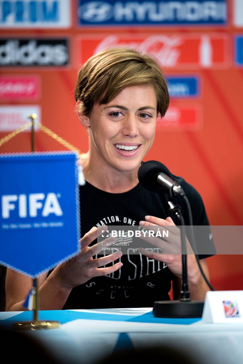 s Meghan Klingenberg