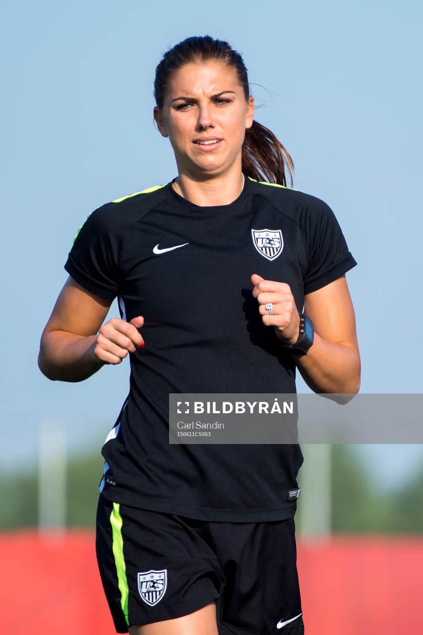 s Alex Morgan