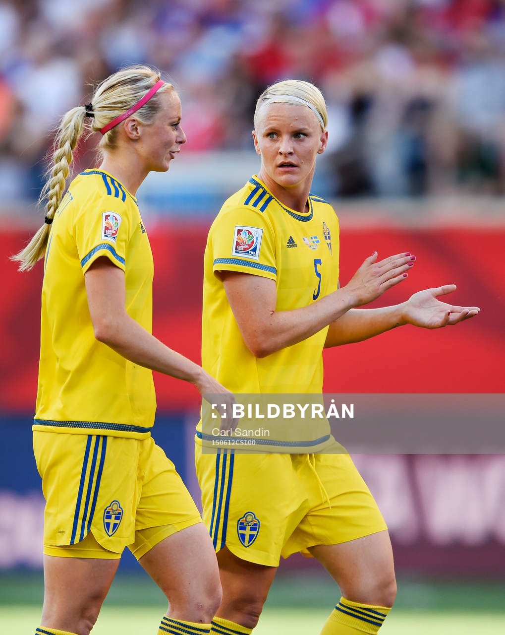 Sveriges Amanda Ilestedt och Nilla Fischer