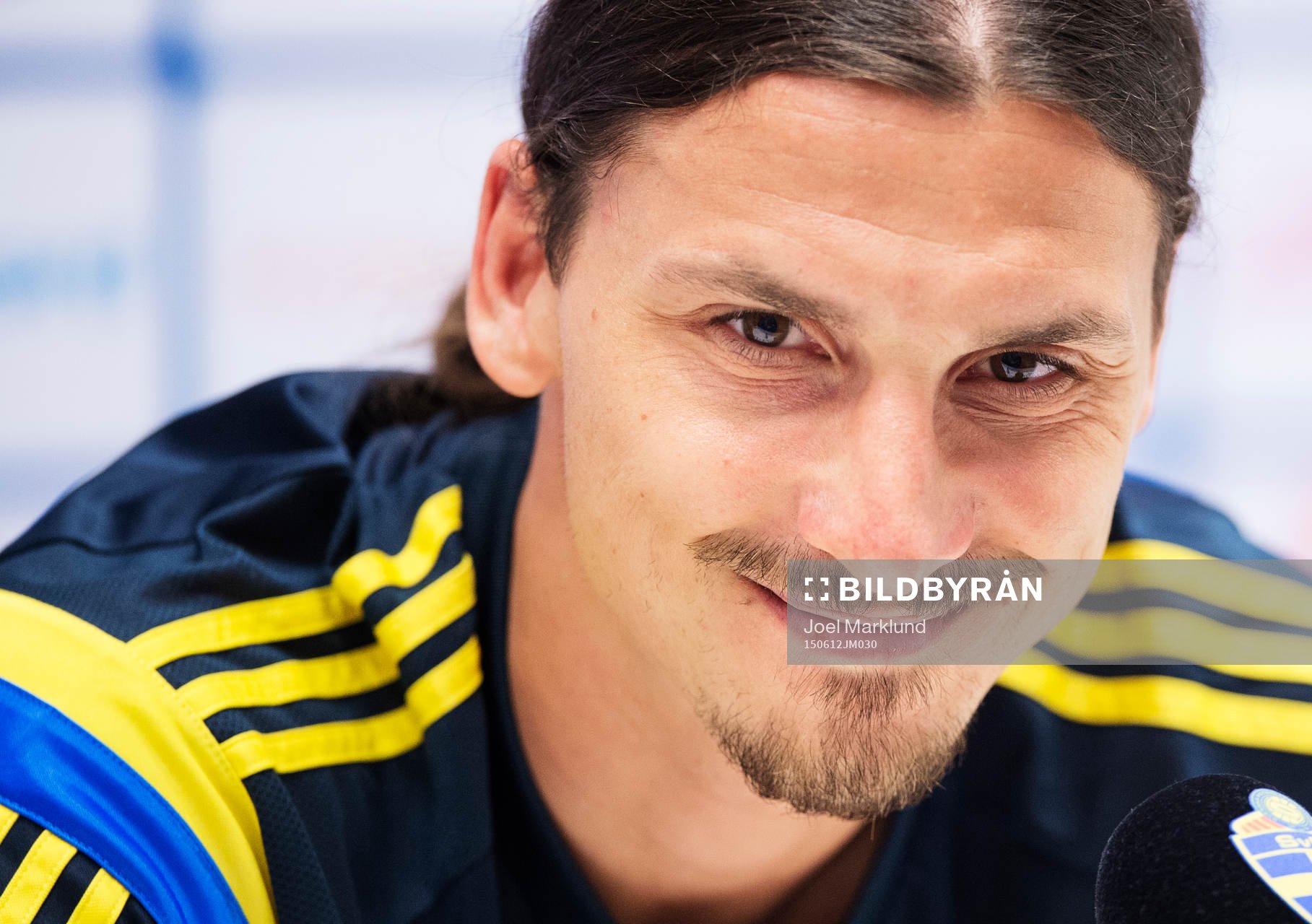 Zlatan Ibrahimovic på en presskonferens