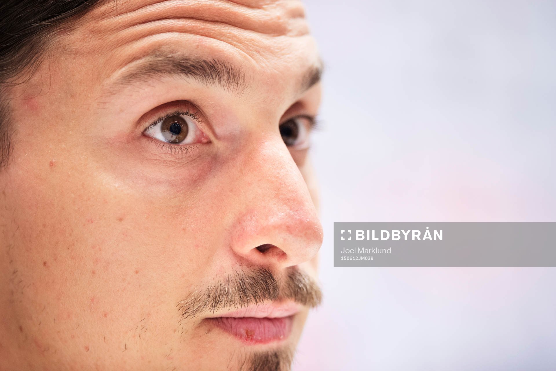 Zlatan Ibrahimovic på en presskonferens
