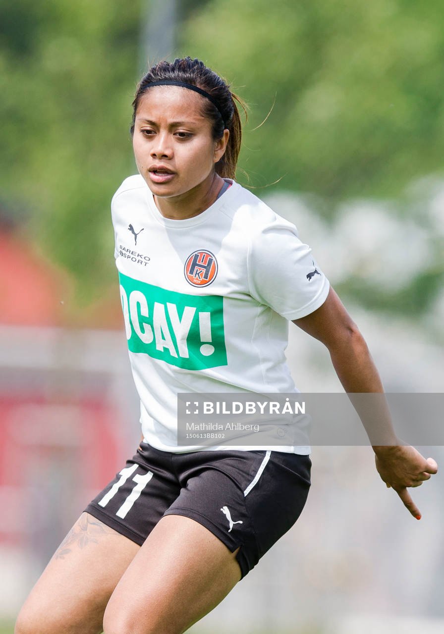 Hittarps Filippa Saiyawong under fotbollsmatchen i dam Division 1 Södra Götaland mellan Stattena och Hittarp den 13 Juni 2015 i Helsingborg.