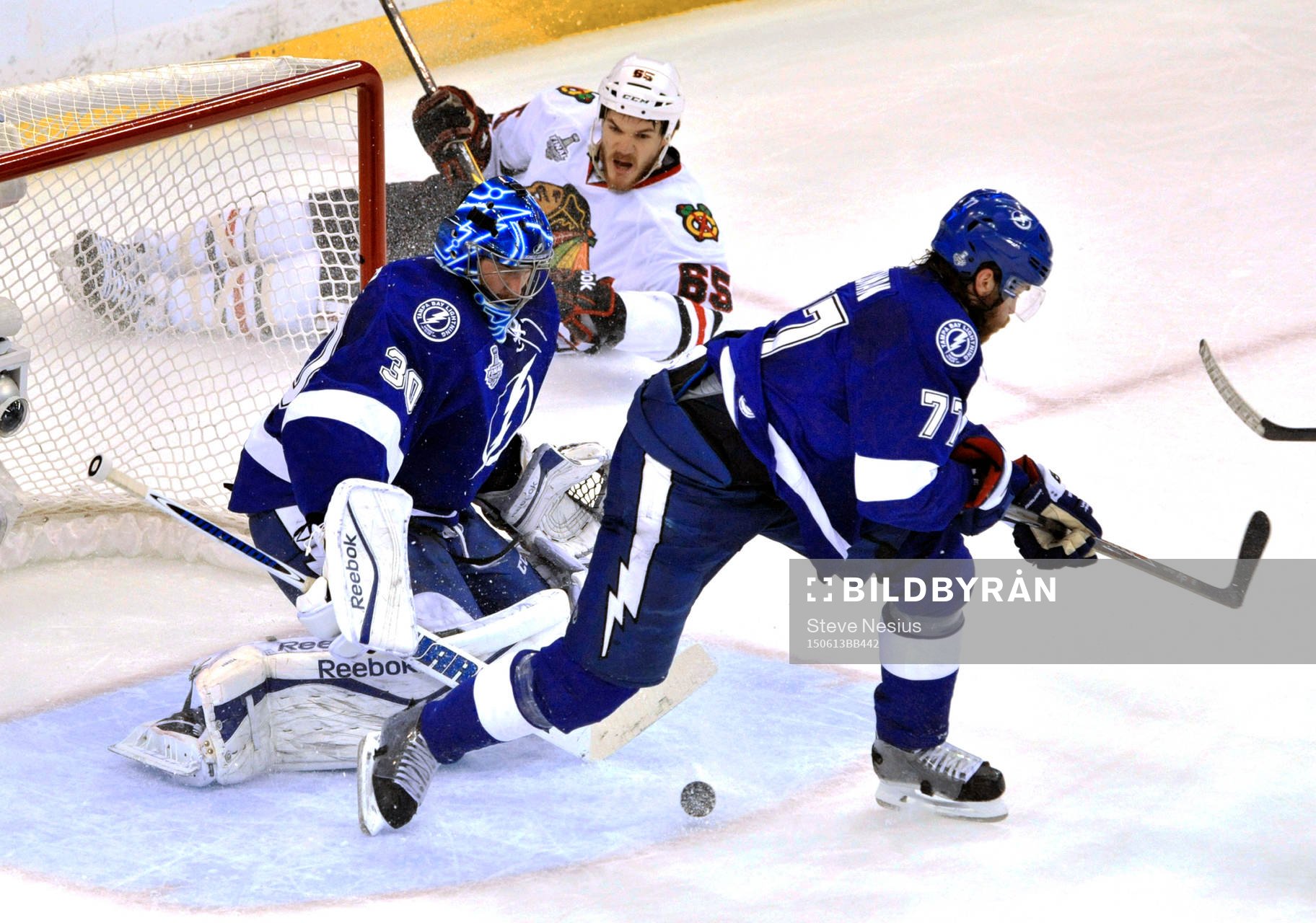 Tampa Bay defenseman Victor Hedman (77) and goalie Ben