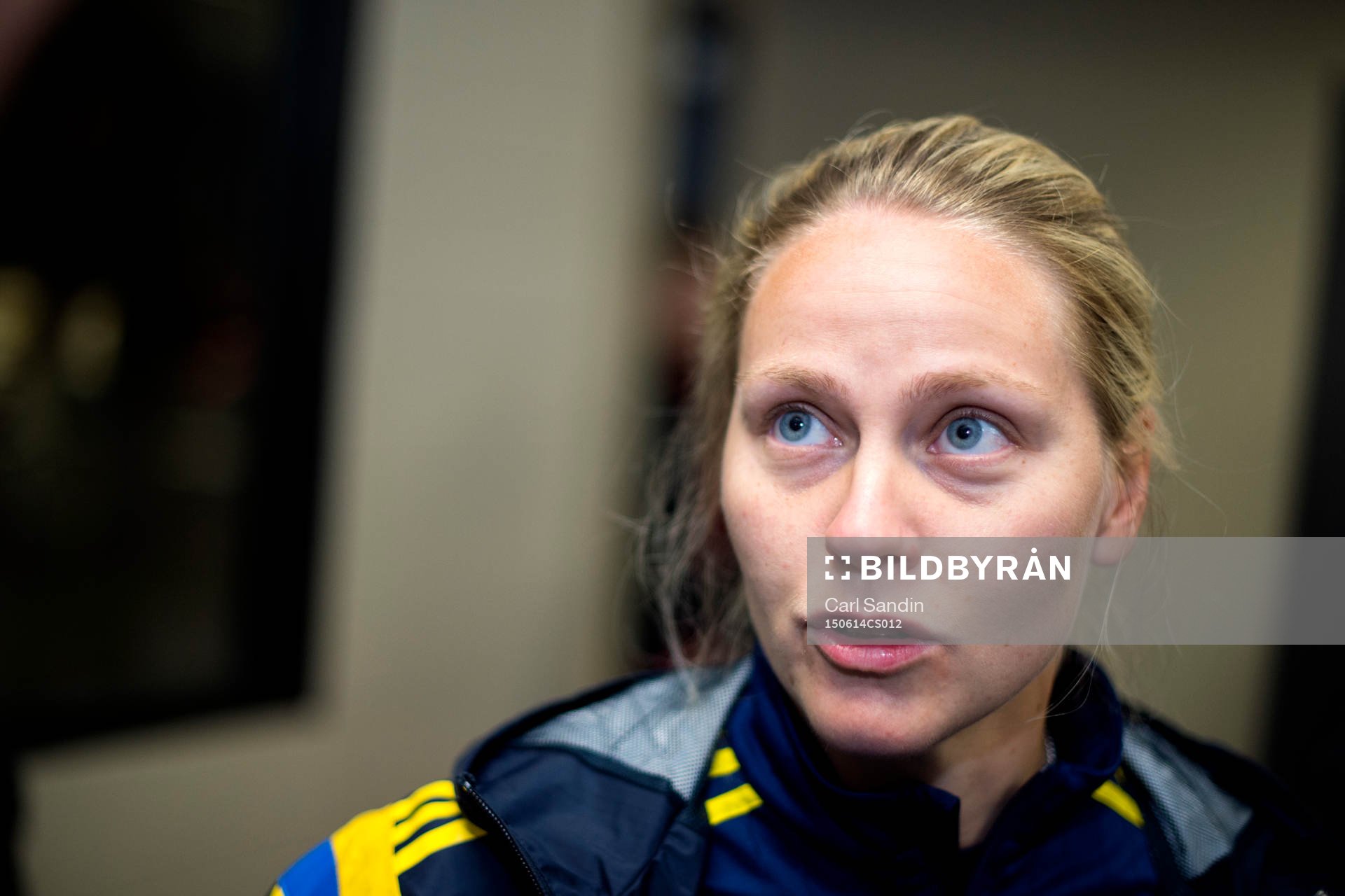 Sveriges Lisa Dahlkvist blir intervjuad