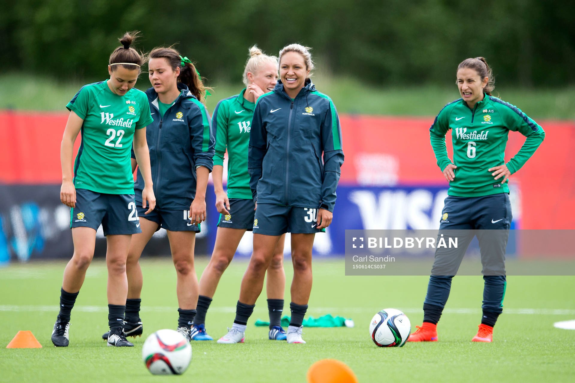 Australiens Kyah Simon under en träning med australiens landslag den 14 juni 2015 i Winnipeg.
