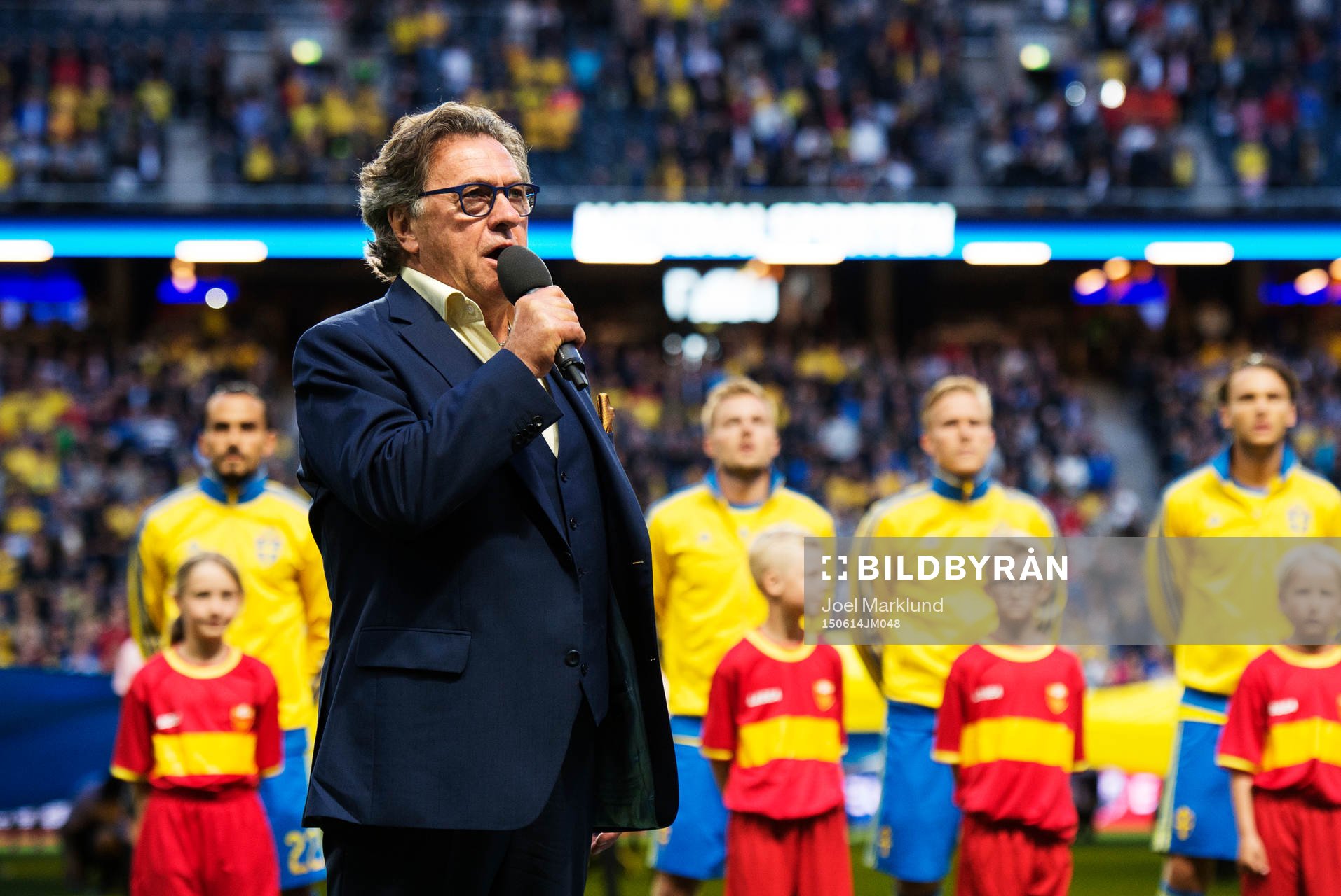 Tommy Körberg sjunger Sveriges nationalsång