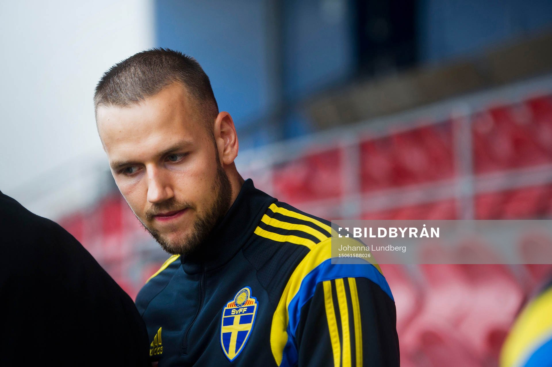 Sveriges Alexander Milosevic pratar med media