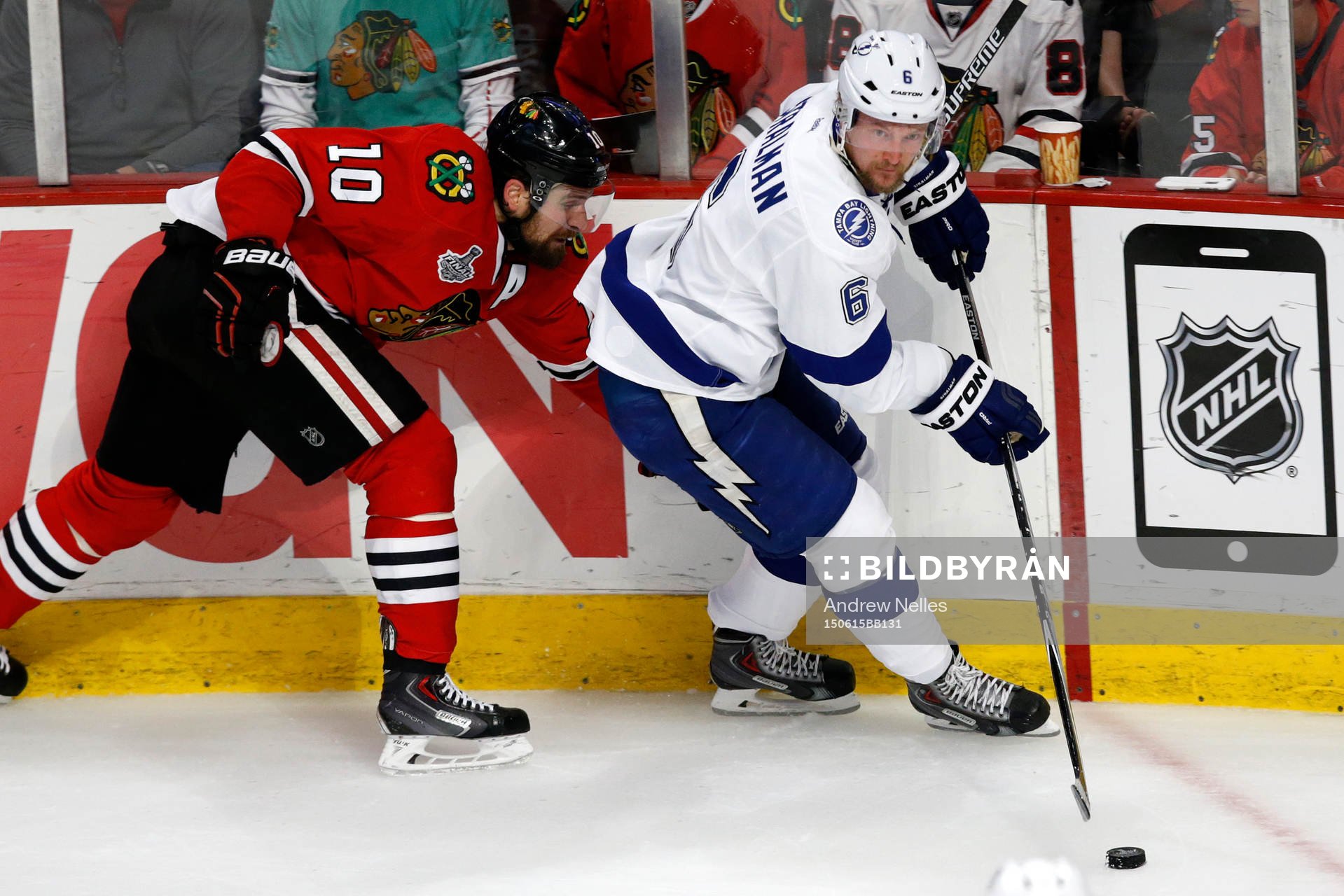 Tampa Bay Lightning defenseman Anton Strålman (6) skates
