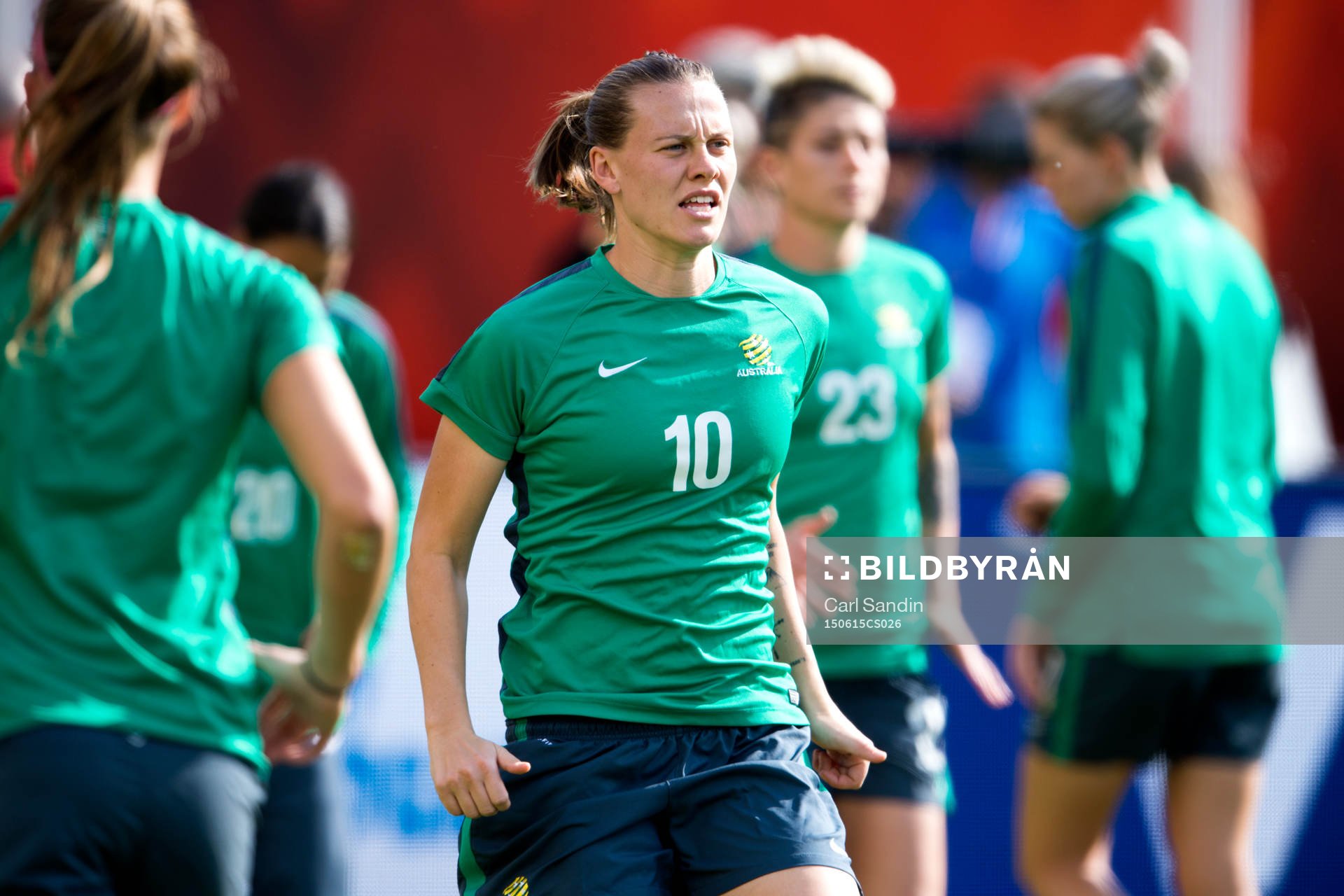 Australiens Emily van Egmond under en träning med australiens landslag den 15 juni 2015 i Edmonton.