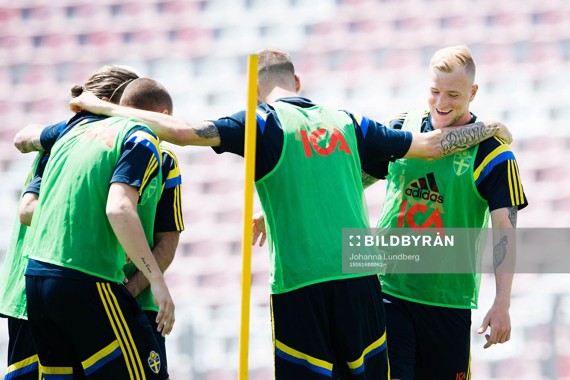 Sveriges Alexander Milosevic, Abdul Khalili och John