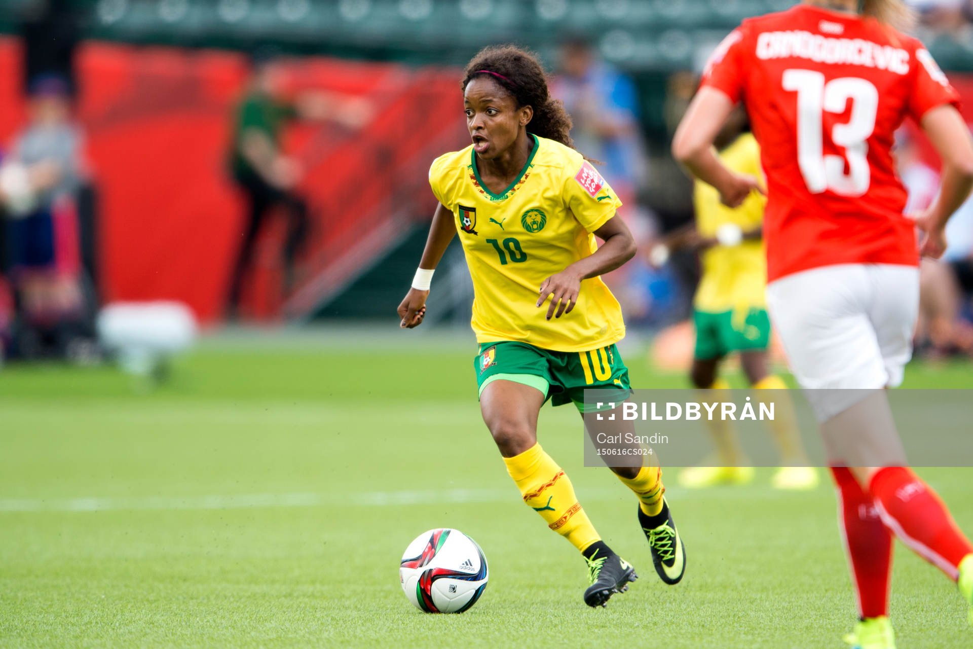 Kameruns Janette Yango