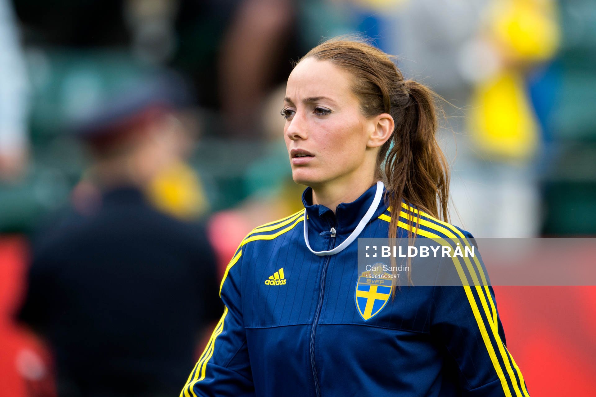 Sveriges Kosovare Asllani deppar