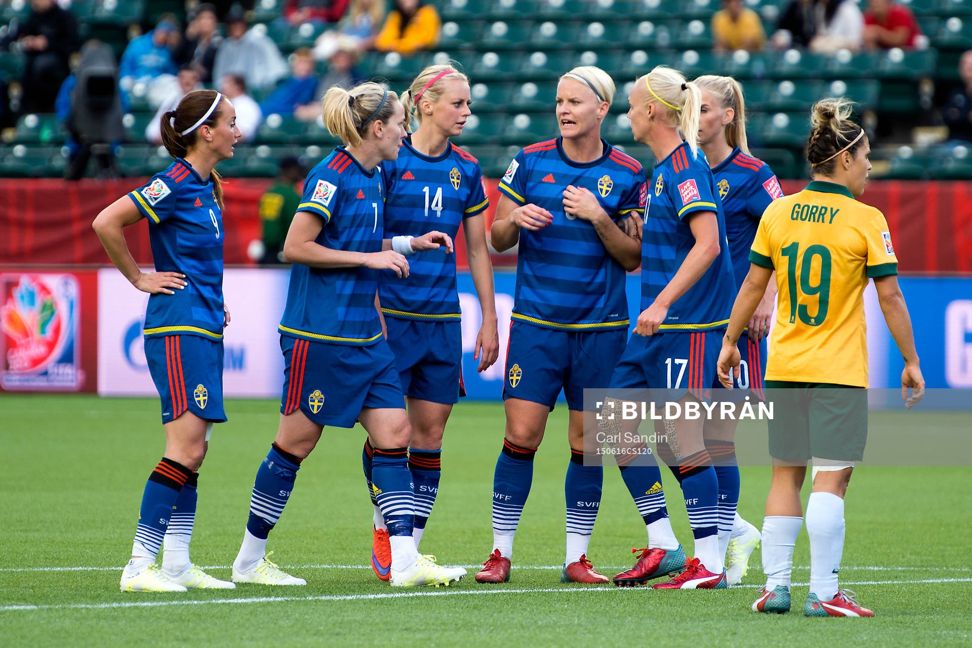 Sveriges Kosovare Asllani, Lisa Dahlkvist, Amanda Ilestedt,