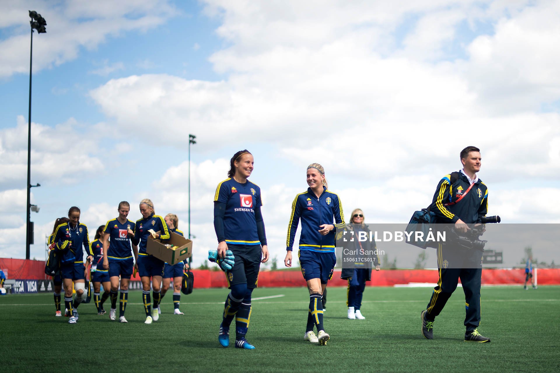 Sveriges målvakt Carola Söberg och Olivia Schough