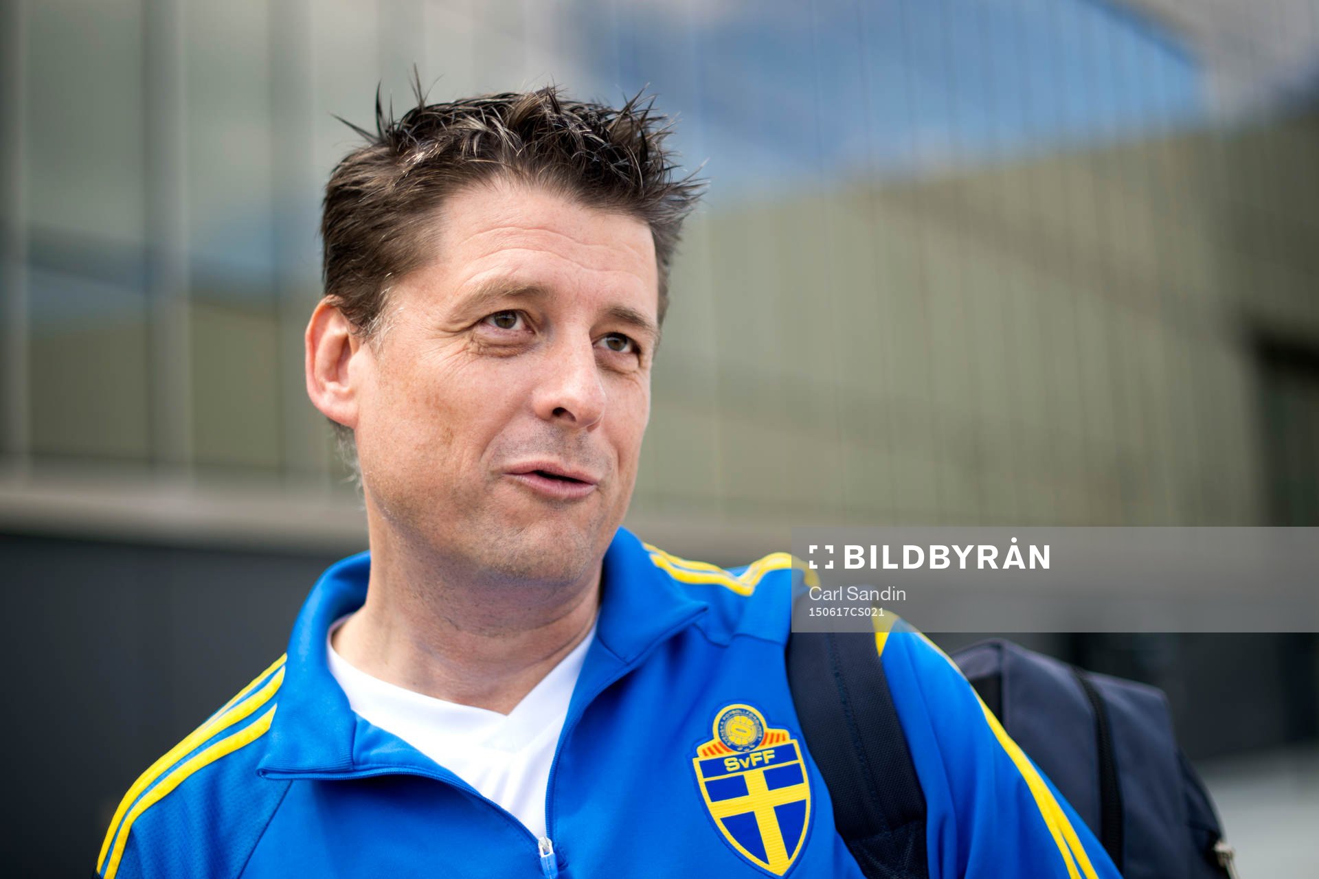 Sveriges läkare Mats Börjesson blir intervjuad