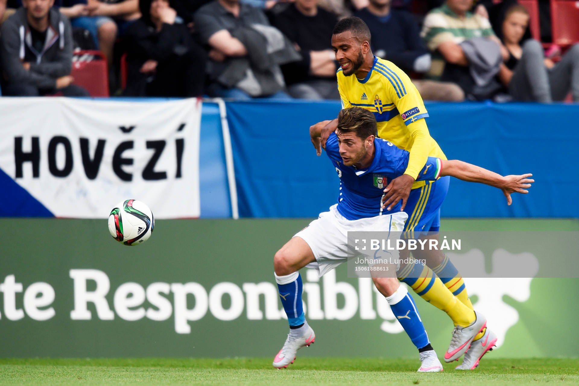 Italiens Stefano Sabelli och Sveriges Isaac Kiese Thelin