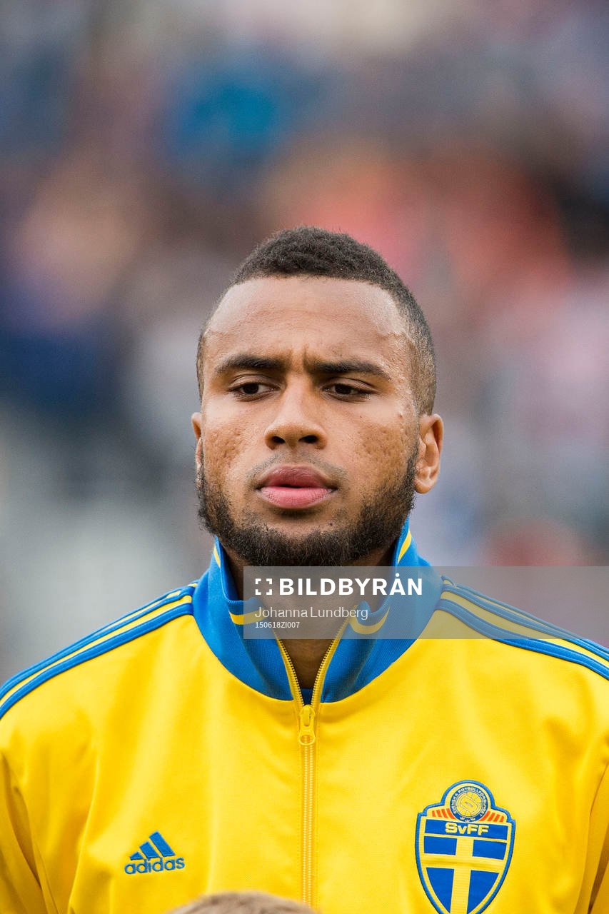 Sveriges Isaac Kiese Thelin  fotbollsmatchen i U21-EM