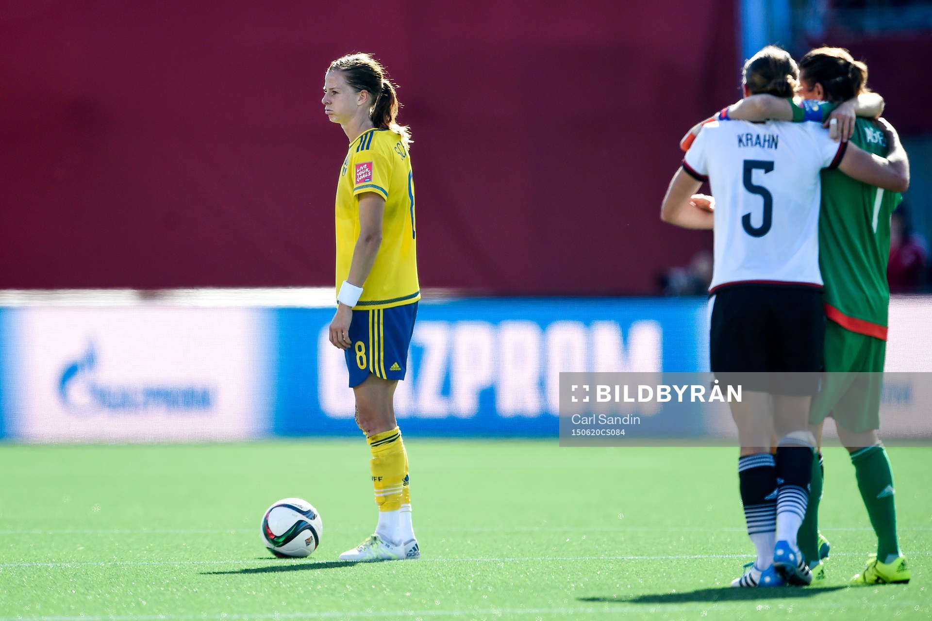 Sveriges Lotta Schelin deppar