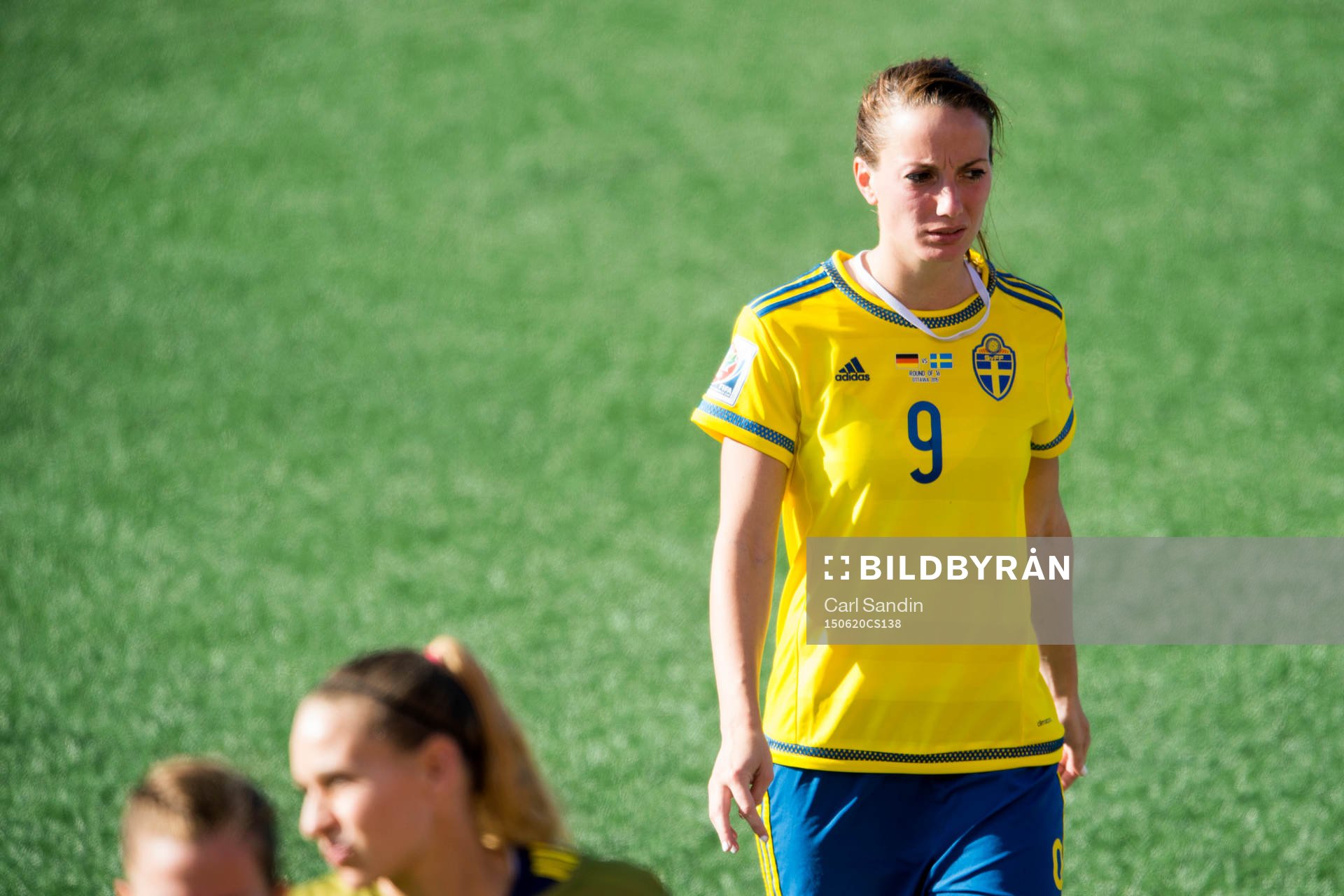 Sveriges Kosovare Asllani deppar
