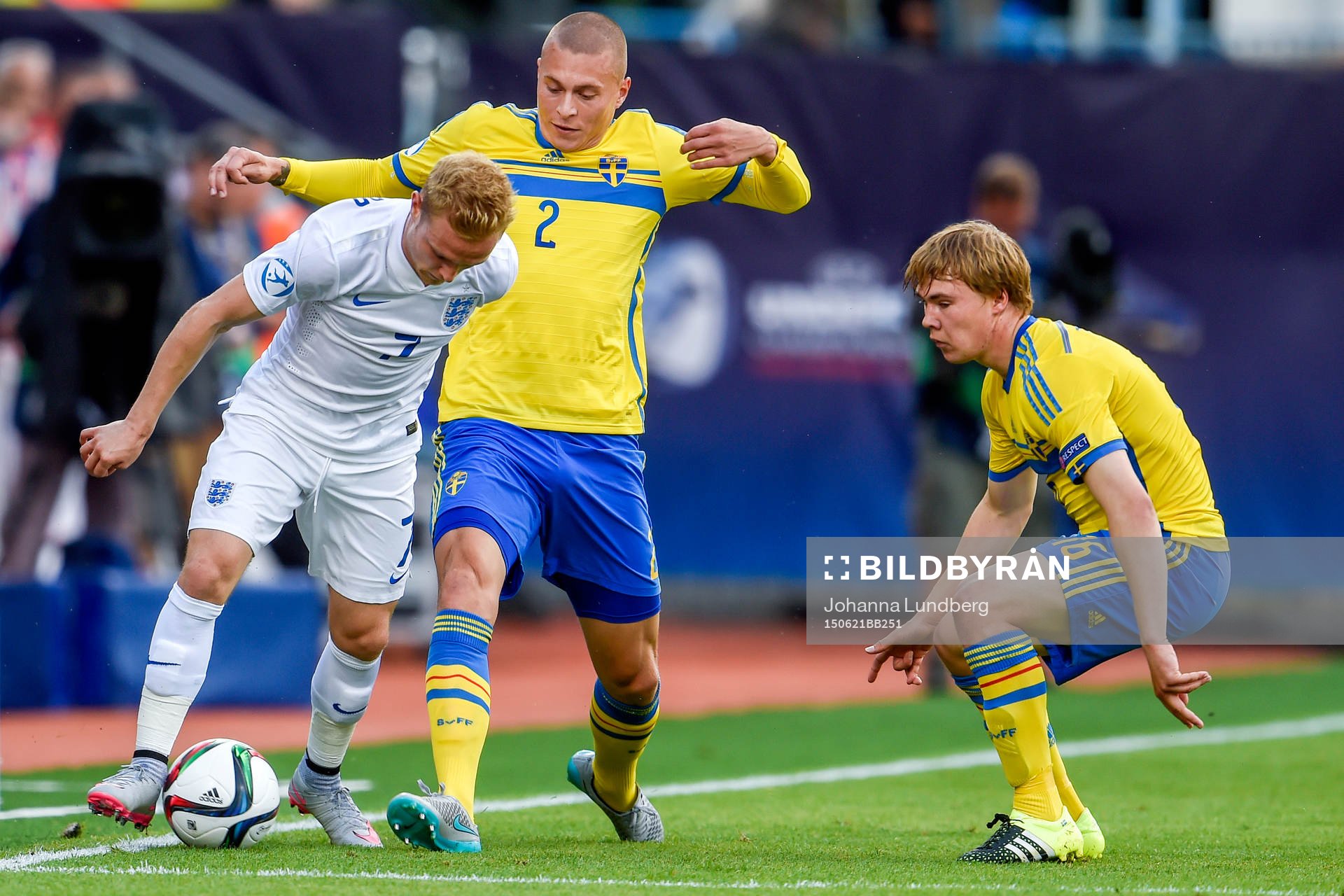 Kamp mellan Englands Alex Pritchard, Sveriges Victor