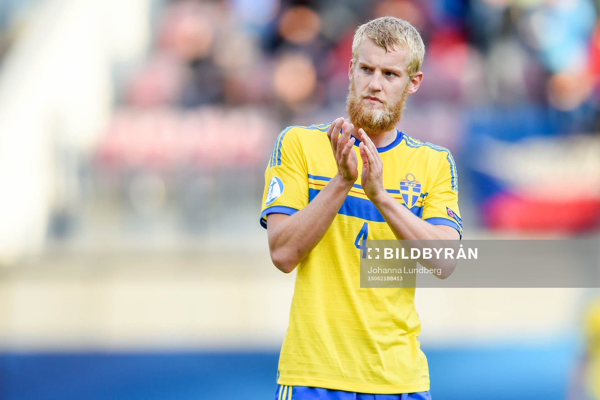 Sveriges Filip Helander deppar