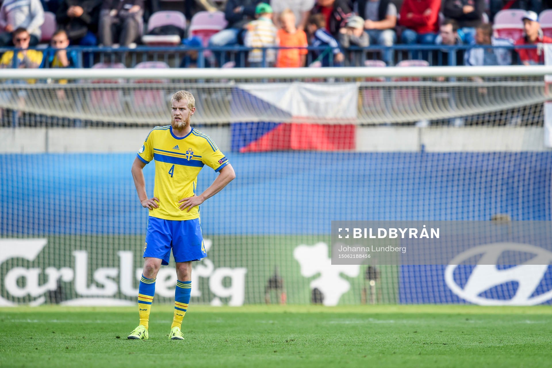 Sveriges Filip Helander deppar