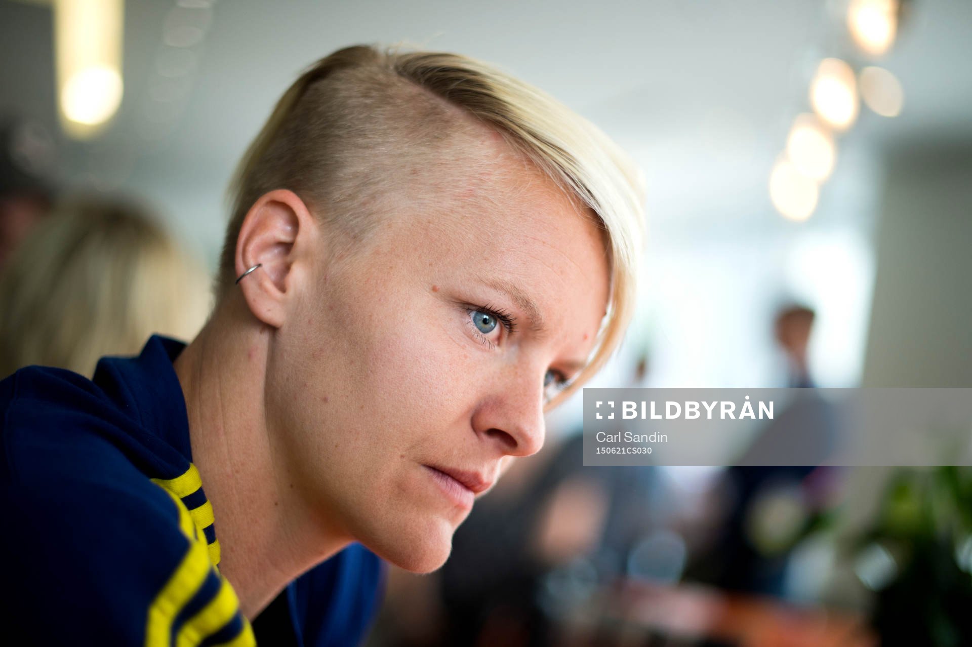 Sveriges Nilla Fischer blir intervjuad