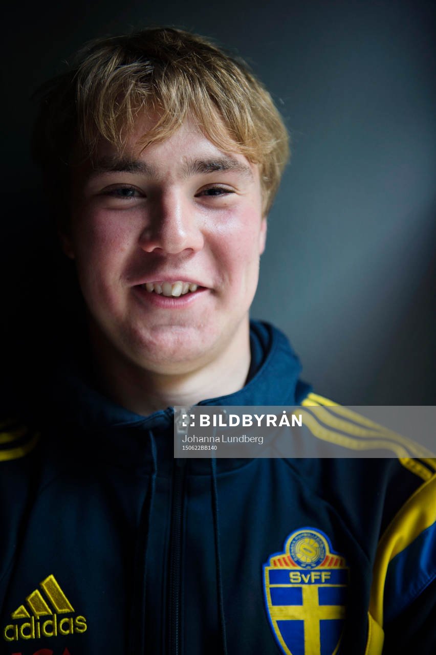 Sveriges Simon Tibbling