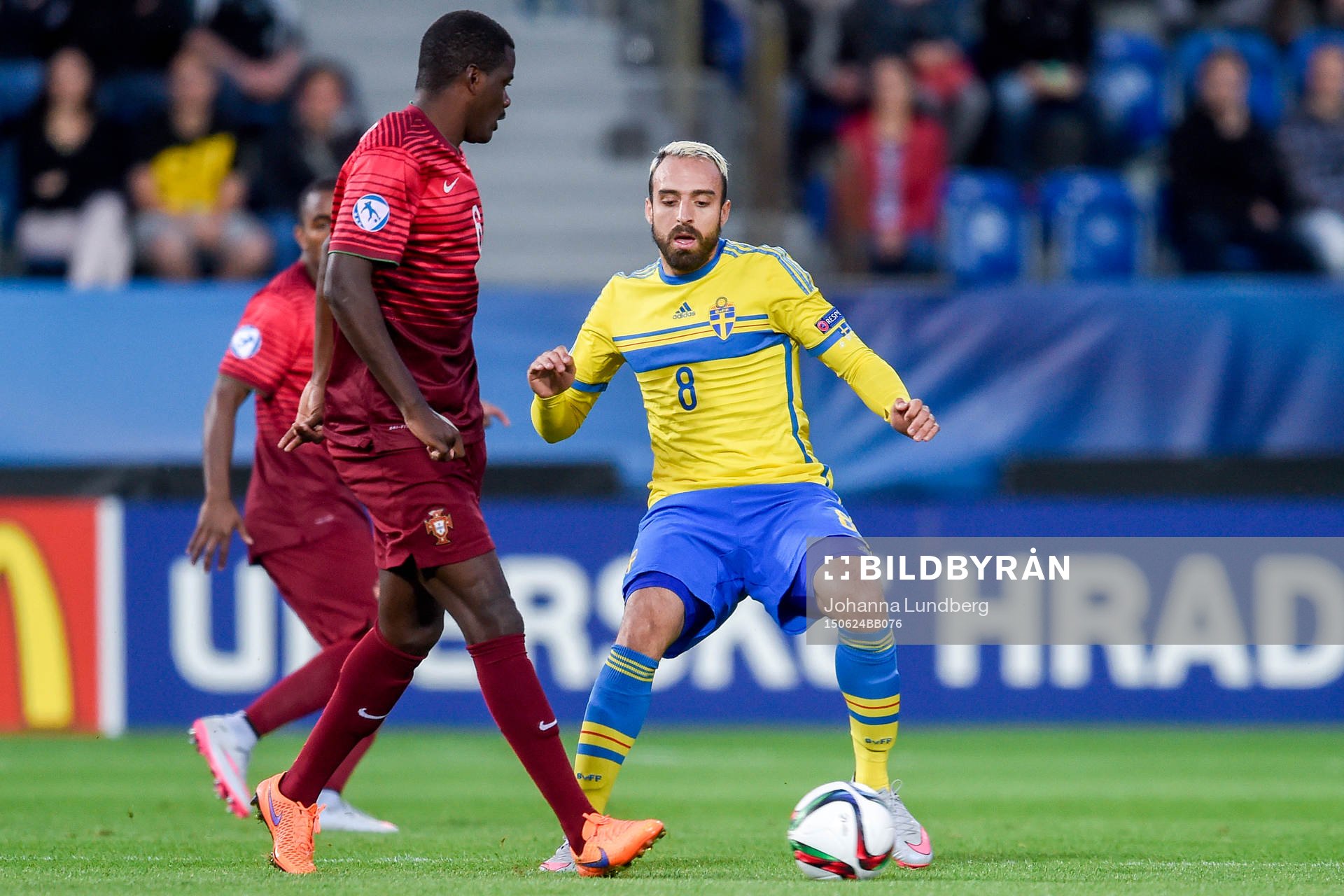 Portugals William Carvalho och Sveriges Abdullah Khalil