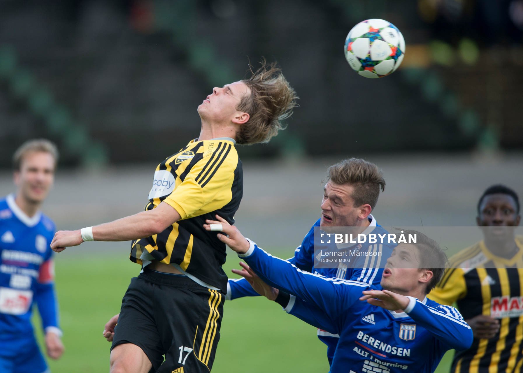 IFK Hässleholms Filip Ranmo i matchen i division 2 mellan