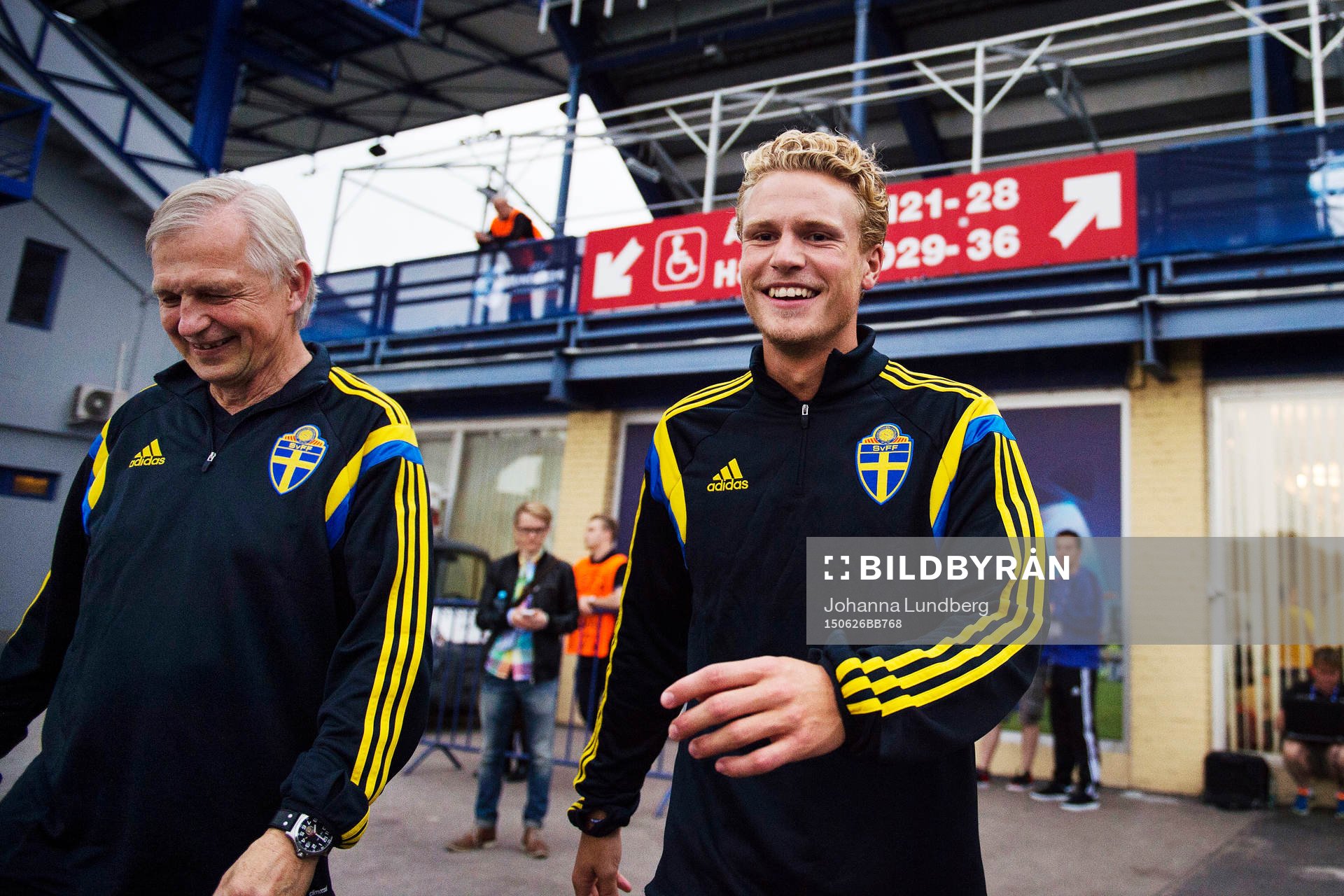 Sveriges landslagschef Lars Richt och Oscar Hiljemark