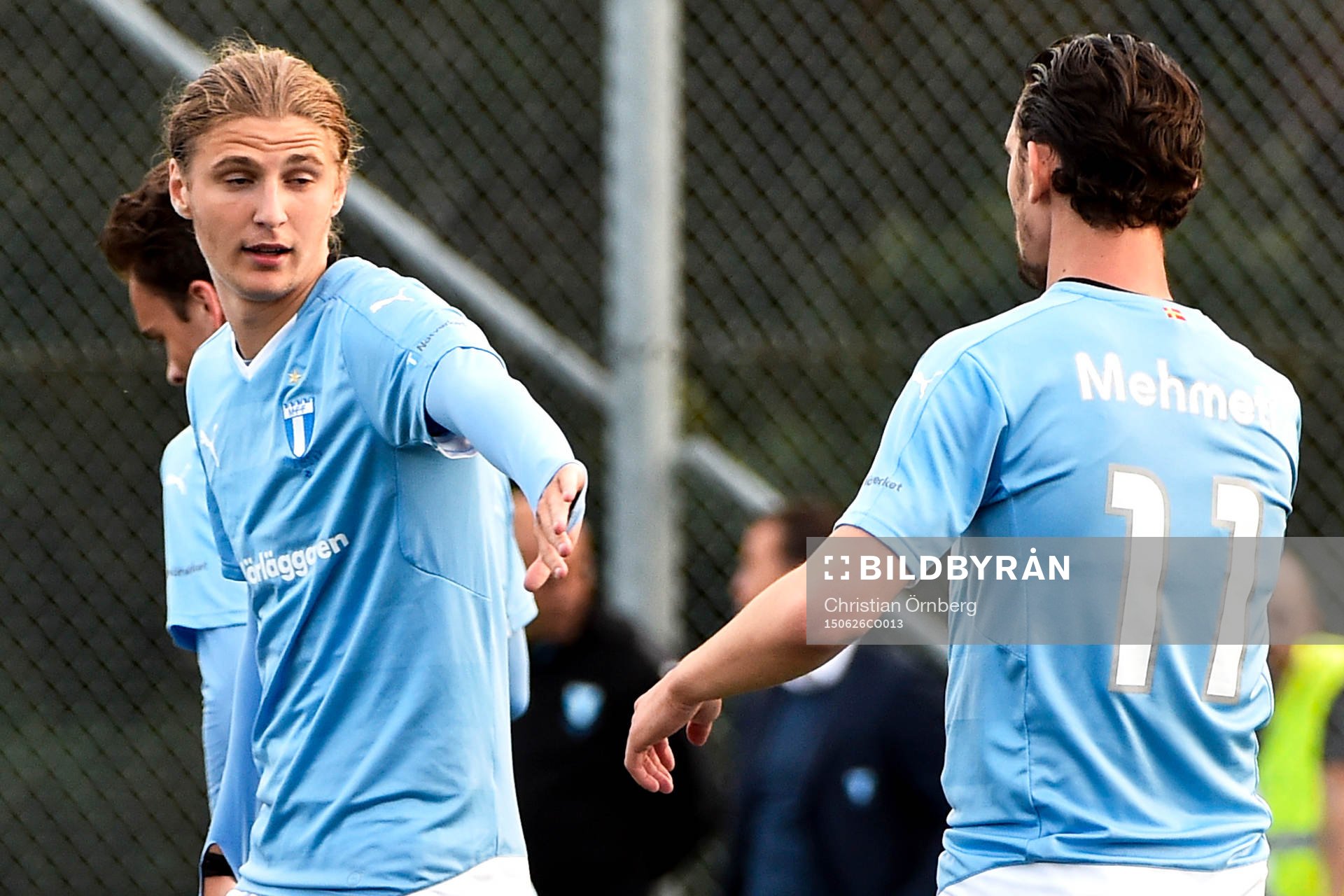 Malmö FFs Pawel Cibicki och Agon Mehmeti jublar