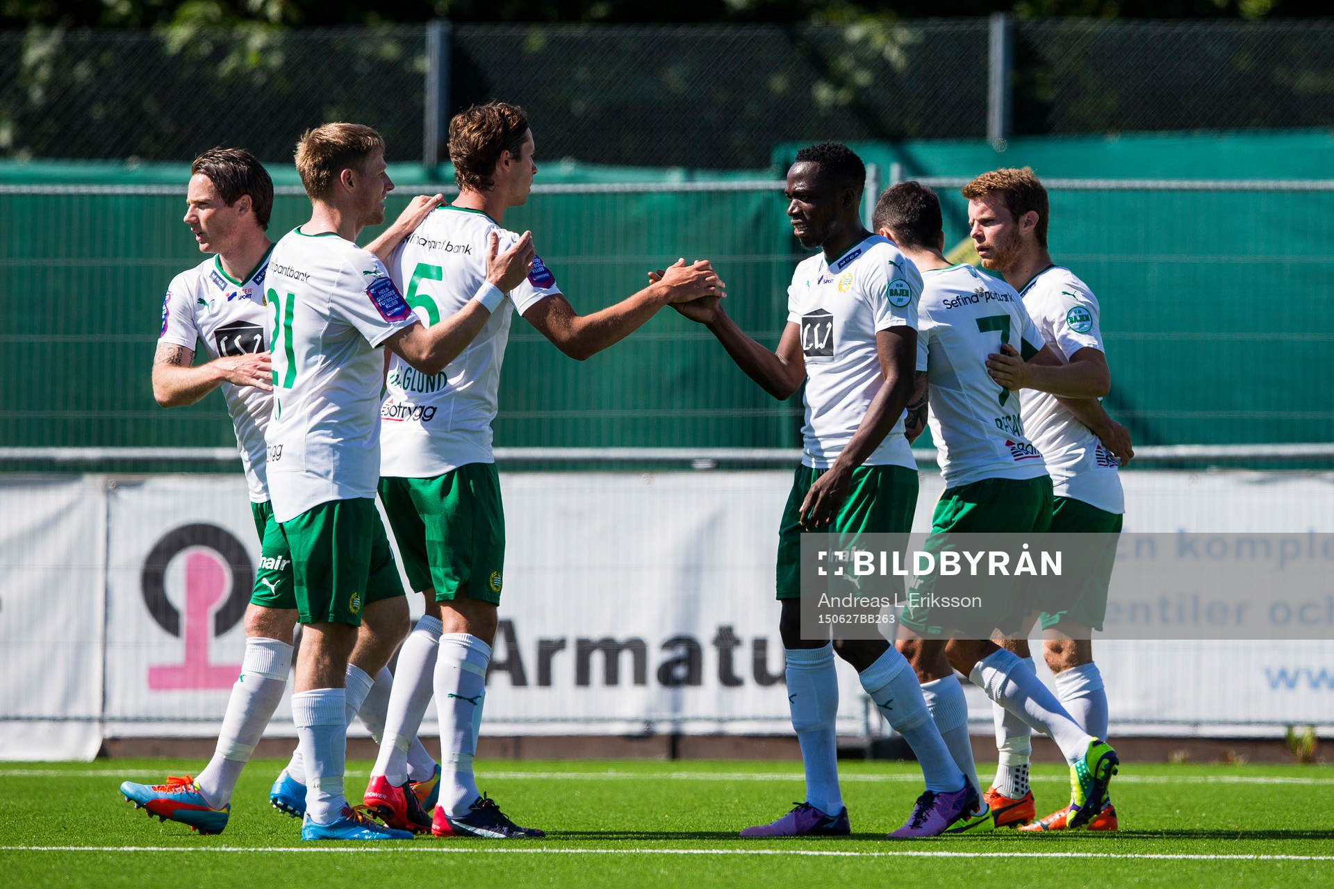 Hammarbys Amadaiya Rennie jublar