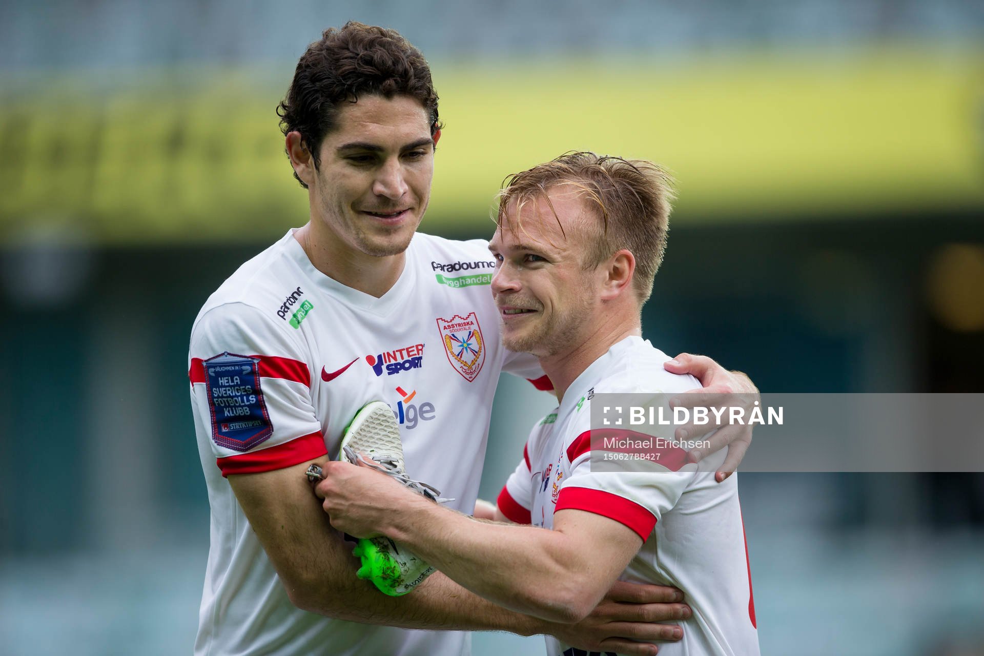 Assyriskas Gustavo Ezequiel Blanco Leschuk jublar ihop med