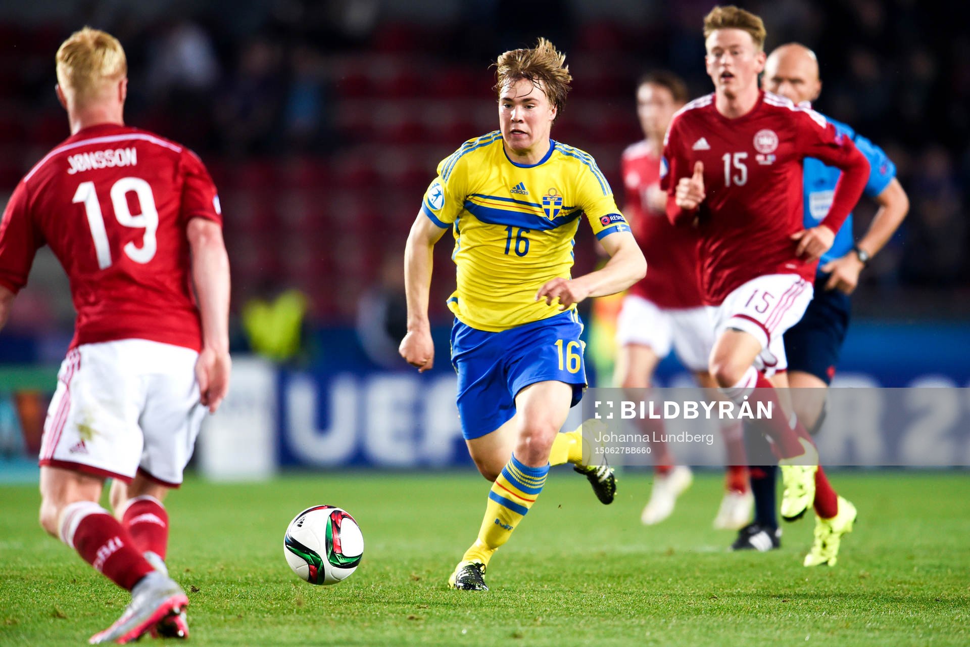 Sveriges Simon Tibbling