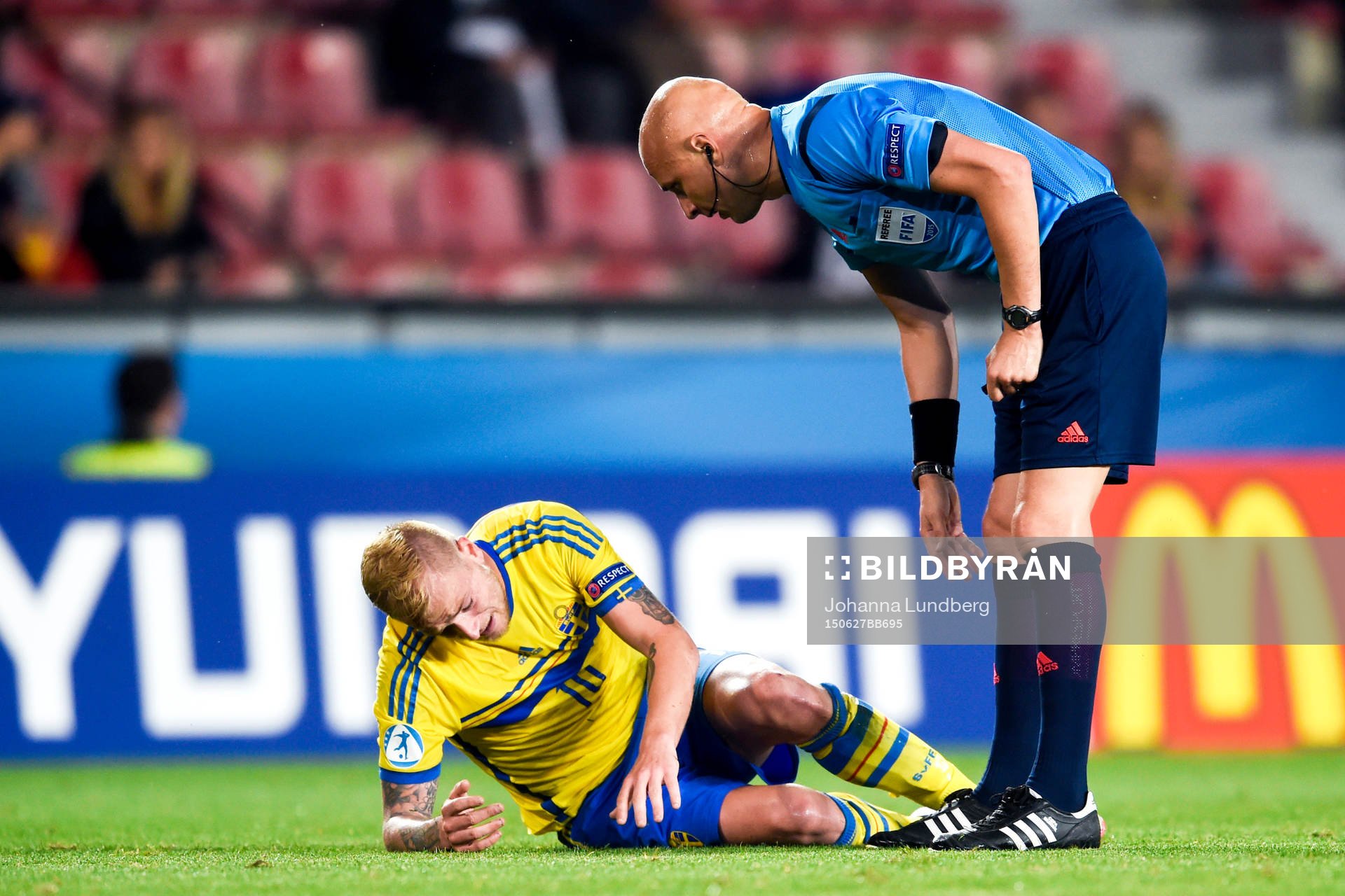 Sveriges John Guidetti har ont