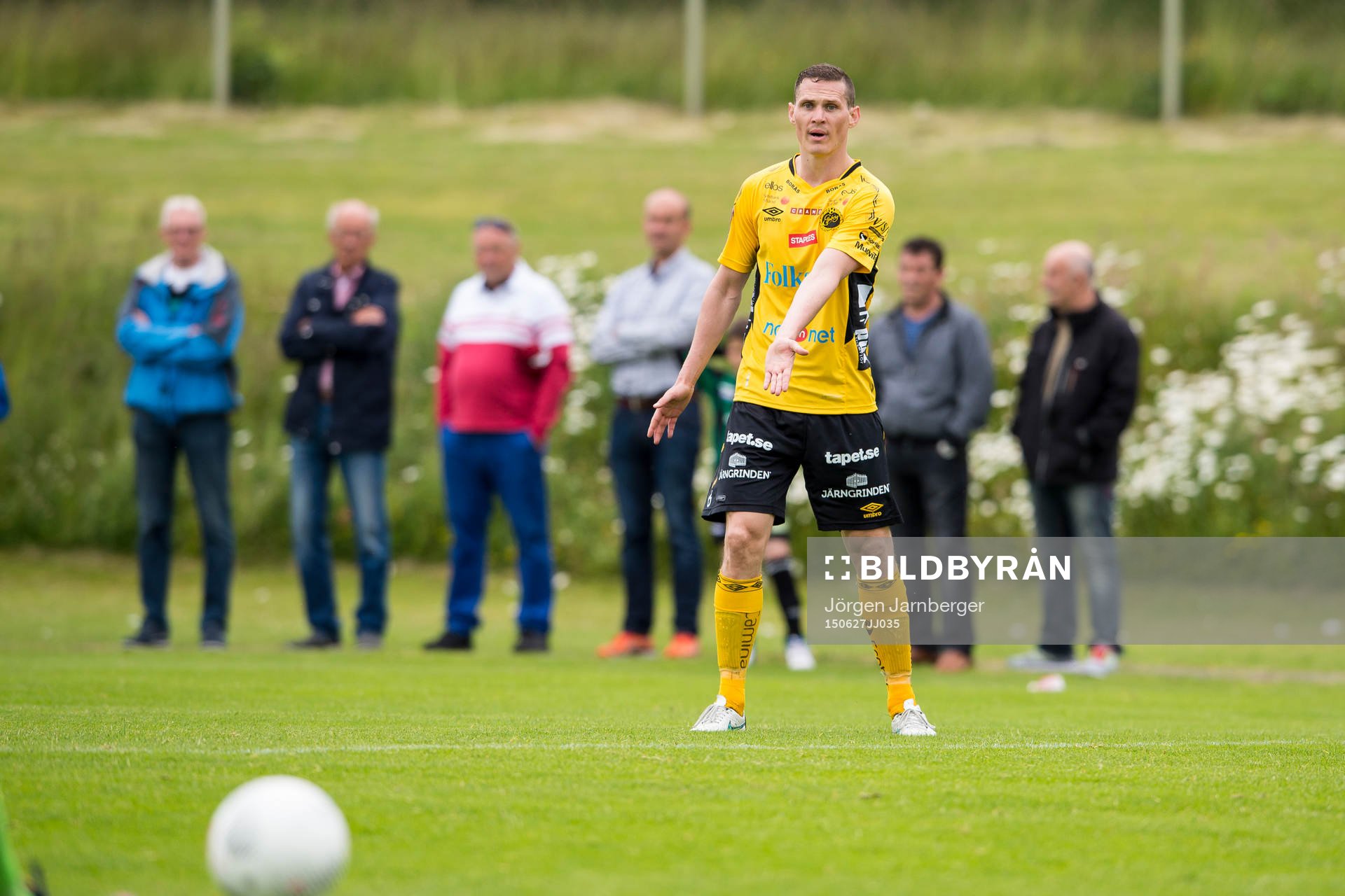 Elfsborgs Jon Jönsson under en träningsmatch i fotboll mellan Elfsborg och Halmstad den 27 juni 2015 i Borås.
