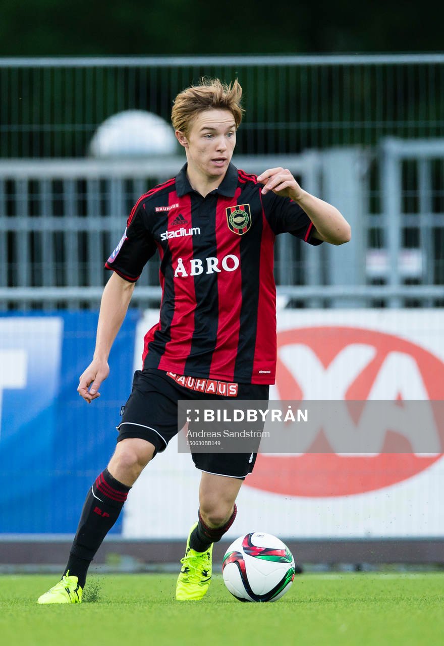 Brommapojkarnas Jacob Ortmark under fotbollsmatchen i Superettan mellan Brommapojkarna och Mjällby den 30 Juni 2015 i Stockholm. 