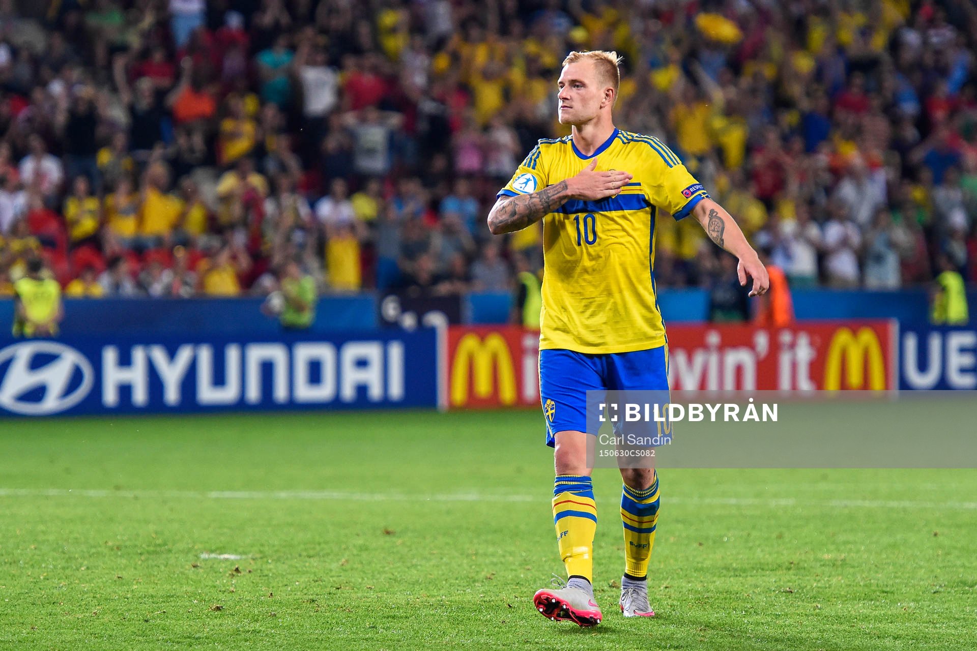 Sveriges John Guidetti jublar