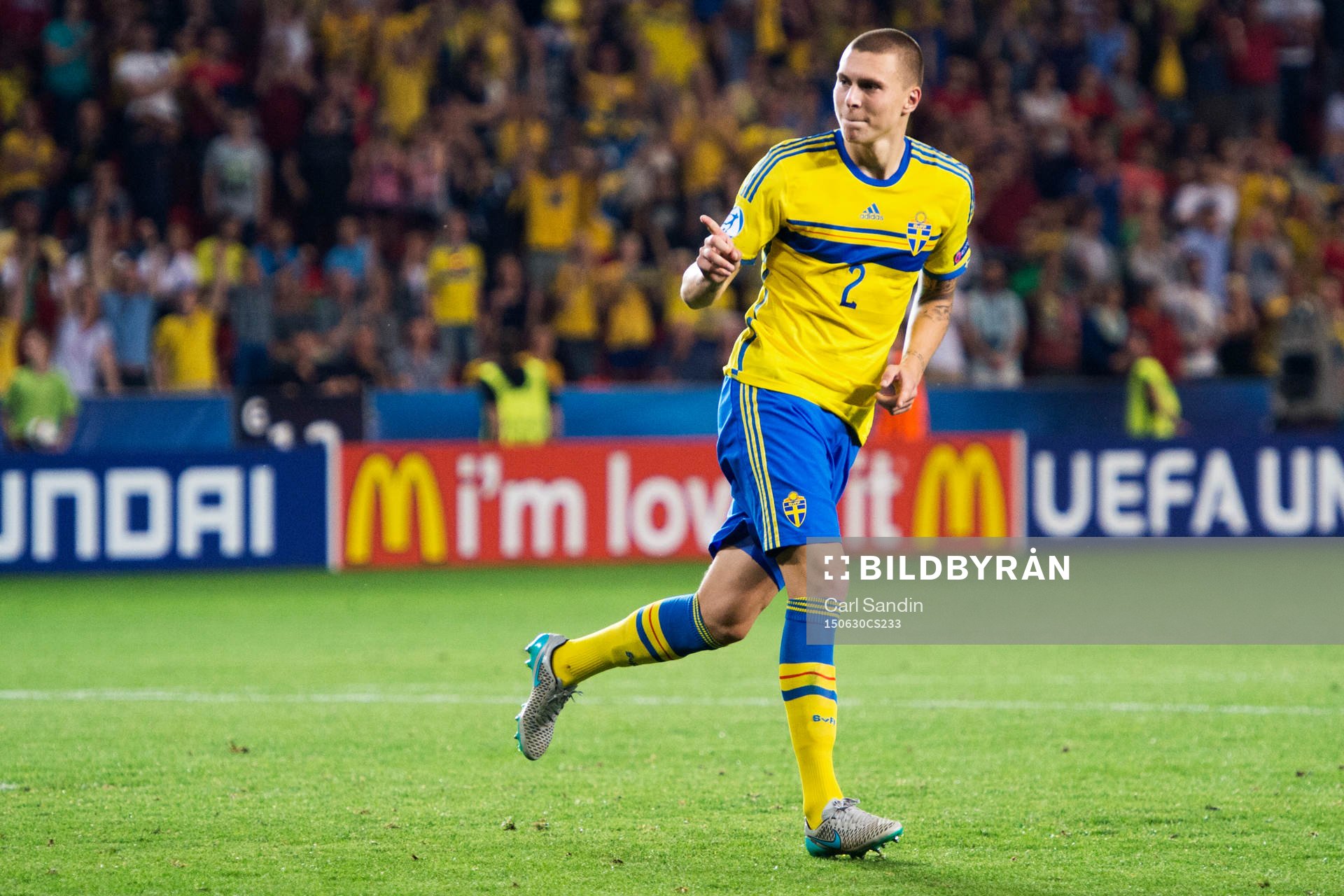 Sveriges Victor Nilsson Lindelöf jublar