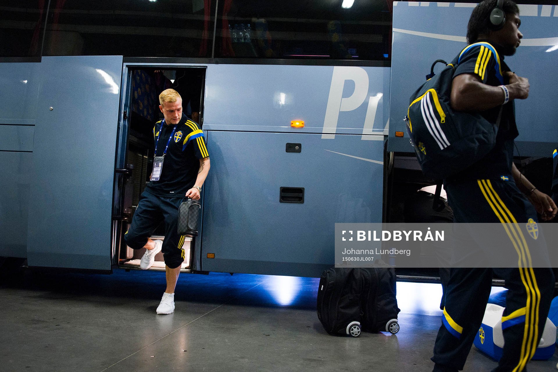 Sveriges John Guidetti kliver av bussen