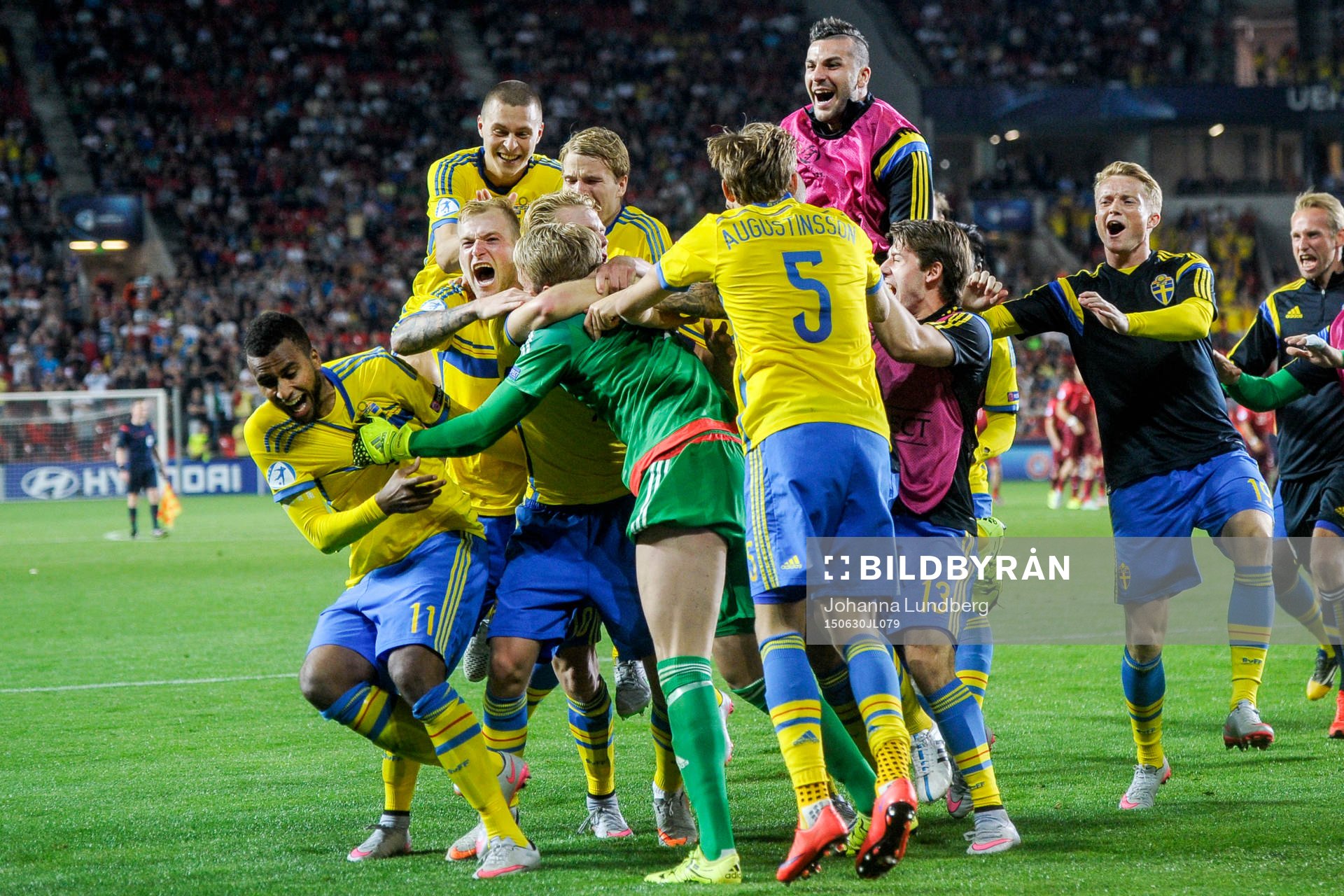 Sveriges spelare firar