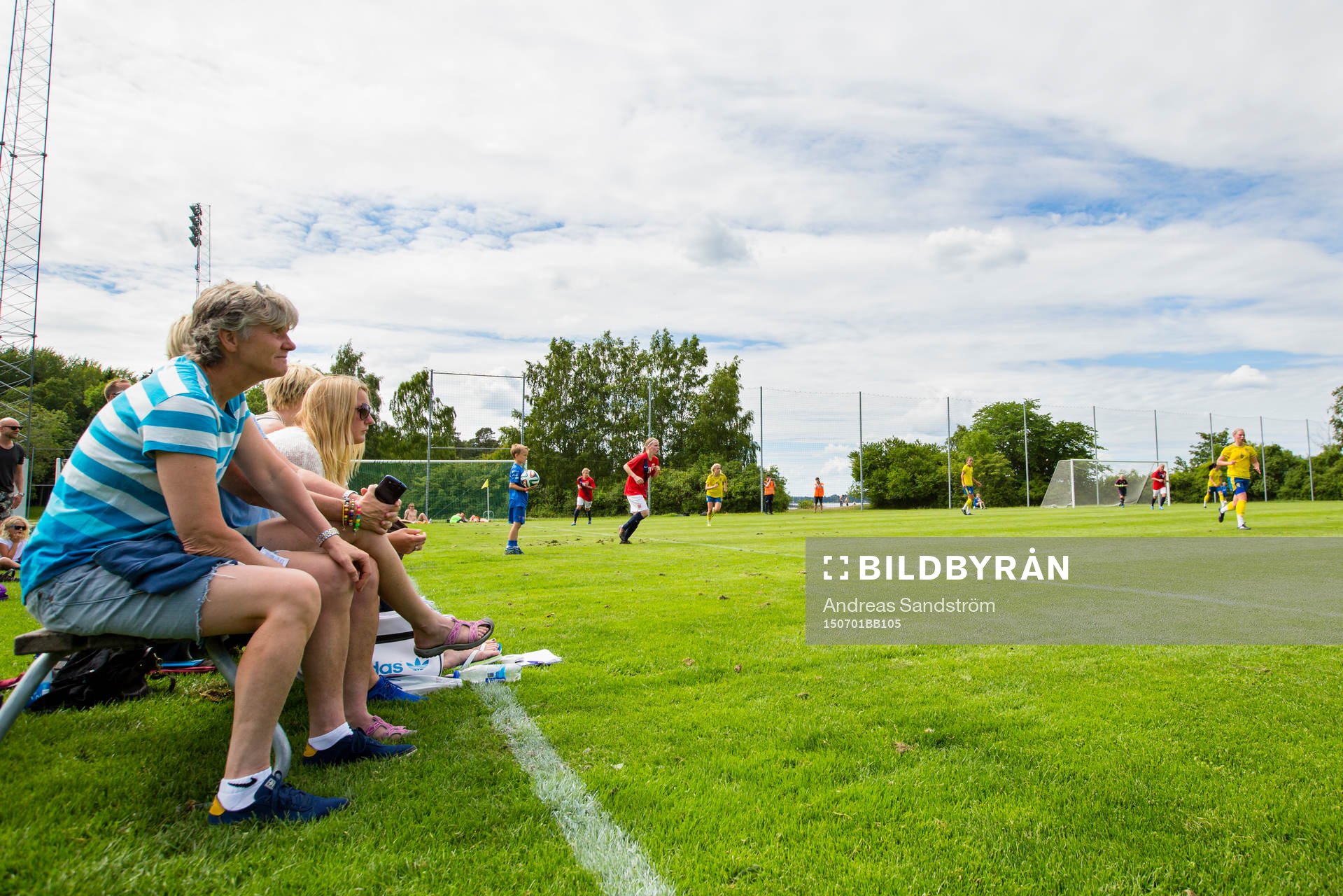 Sveriges förbundskapten Pia Sundhage som åskådare