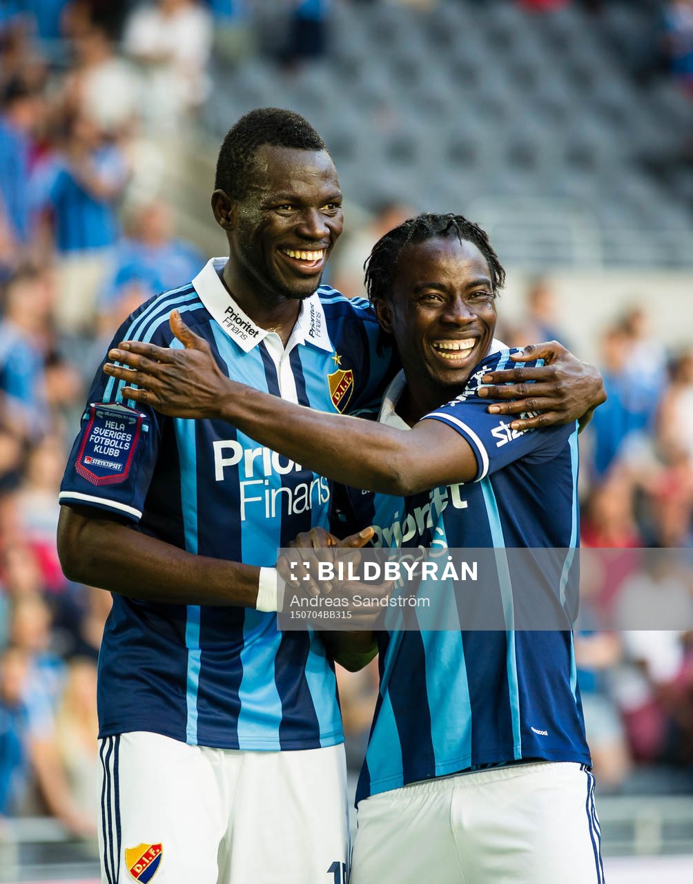Djurgårdens Omar Colley (v) och 2-0 målskytten Sam